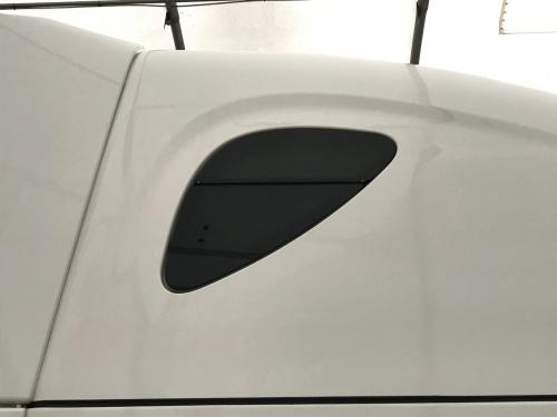2019 Freightliner CASCADIA Right Window