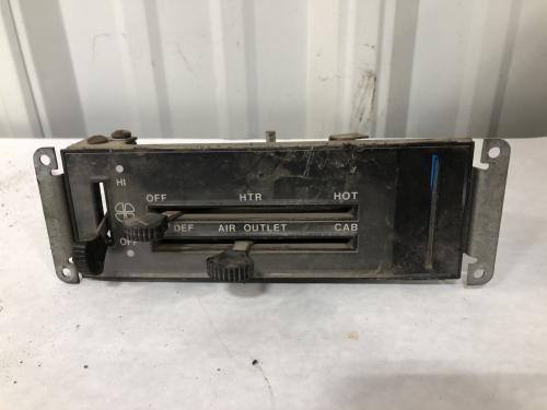 1989 International S1900 Heater & AC Temp Control: 3 Levers