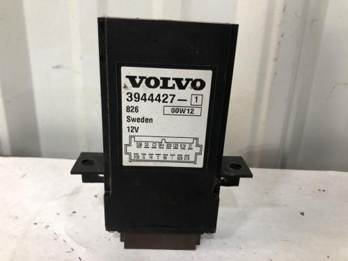 2001 Volvo VNM Wiper Control Modules: P/N 3944427-1