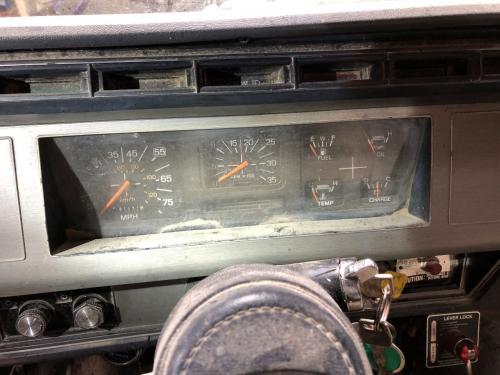 1991 Ford F700 Instrument Cluster