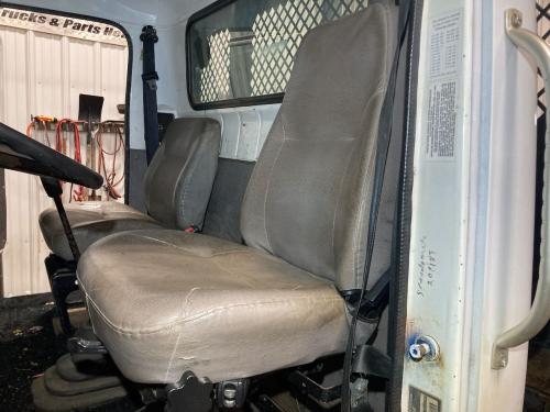 1996 International 4900 Seat, Mechanical Suspension
