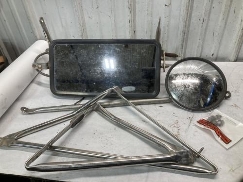 2007 Sterling L9501 Right Door Mirror | Material: Poly/Chrome