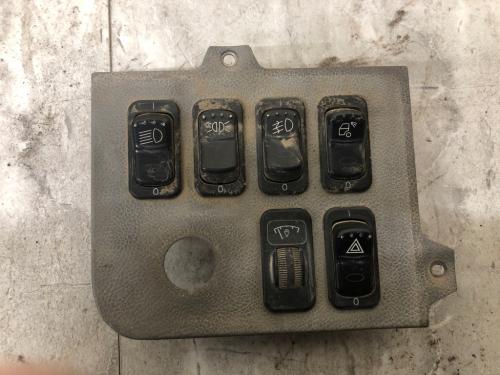 Peterbilt 367 Dash Panel: Switch Panel