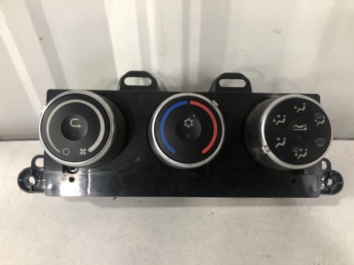 2022 Freightliner CASCADIA Heater & AC Temp Control: 3 Knobs, 3 Buttons | P/N A22-73671-003