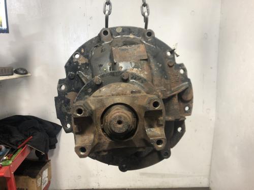 Meritor RS23160 Rear Differential/Carrier | Ratio: 3.91 | Cast# 3200n1704