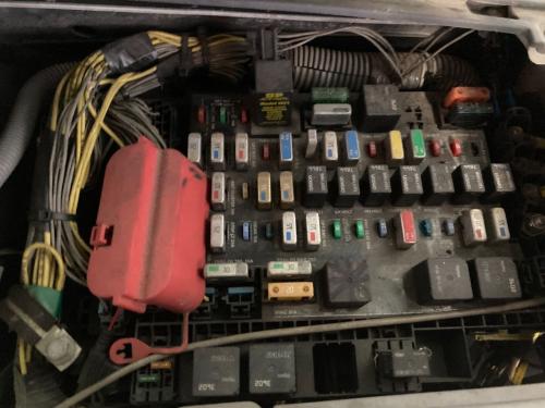 2006 Freightliner COLUMBIA 120 Fuse Box
