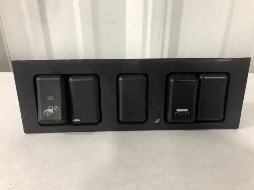 Volvo VNL Dash Panel: Switch Panel | P/N 3175615