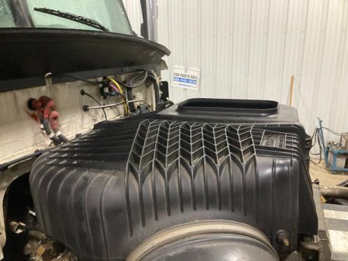 2016 Western Star Trucks 5700 --inch Poly Donaldson Air Cleaner