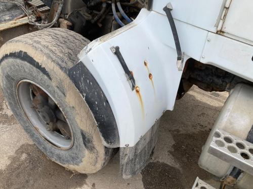 1989 Western Star Trucks 4800 Left White Extension Fiberglass Fender Extension (Hood): Does Not Include Bracket, Stress Cracking On Front Outside Corner, Minor Stress Cracking & Rust Stains Around Mounting Bolts