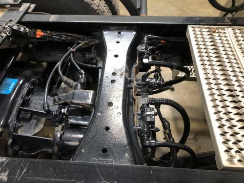 2019 Peterbilt 579 Aluminum Suspension Crossmember / K-Frame: Mid Front