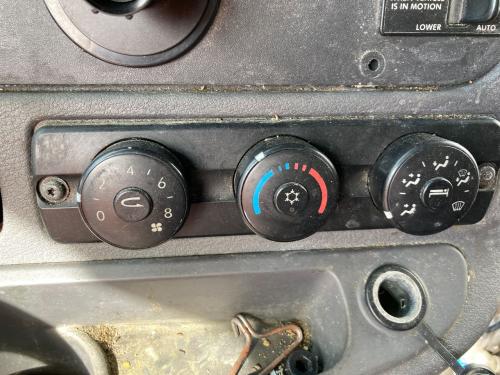 2012 Freightliner CASCADIA Heater & AC Temp Control: 3 Knobs, 3 Buttons