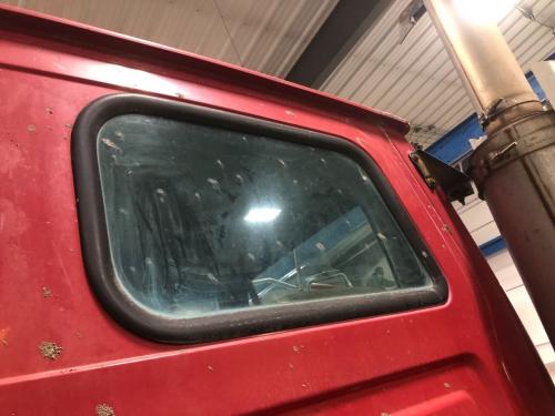 2002 Sterling L9511 Right Back Glass