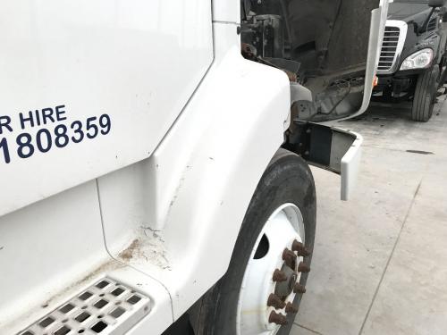 2000 Volvo VNL Right White Extension Fiberglass Fender Extension (Hood): Does Not Include Bracket Or Inner Fender, Scuffed Along Front Edge, Chipped/Cracked Along Top Edge