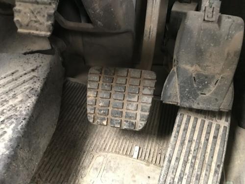 2008 Freightliner M2 106 Foot Control Pedals