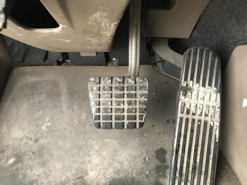 2015 Freightliner CASCADIA Foot Control Pedals