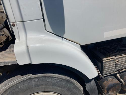 2001 Volvo VNM Left White Extension Fiberglass Fender Extension (Hood): Does Not Include Bracket, Small Chip
