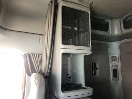 2007 Freightliner COLUMBIA 120 Right Cabinets