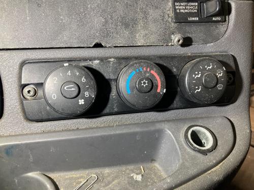 2012 Freightliner CASCADIA Heater & AC Temp Control: 3 Knobs, 2 Buttons