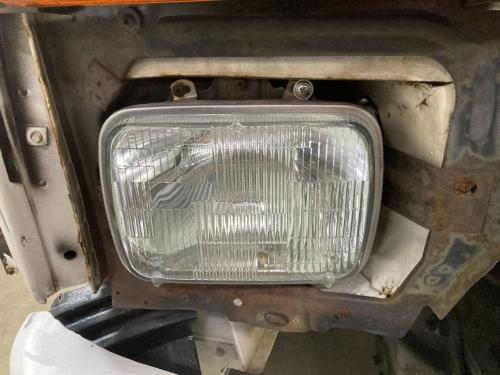 1996 Ford CF7000 Right Headlamp