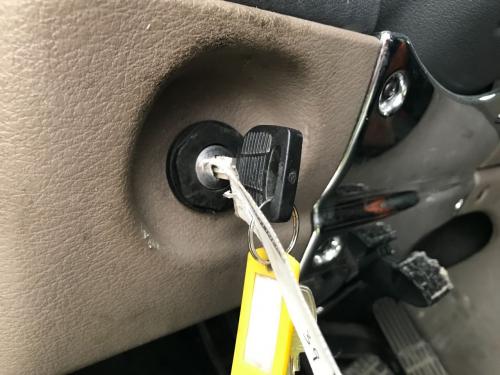2011 Freightliner CASCADIA Ignition Switch