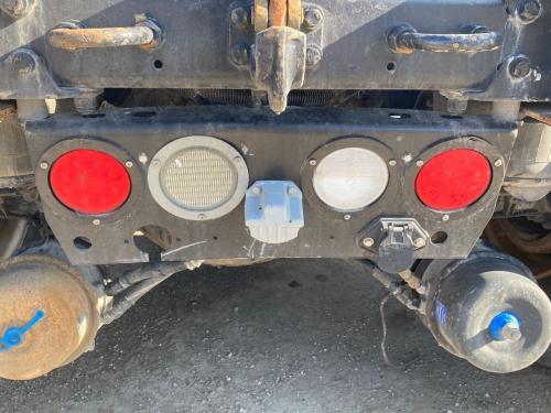 2014 Kenworth T680 Tail Panel: 2 Red Lights, 2 White Lights
