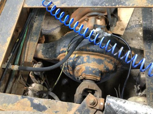 1994 Spicer J400S Axle Housing (Front / Rear): P/N 93085504