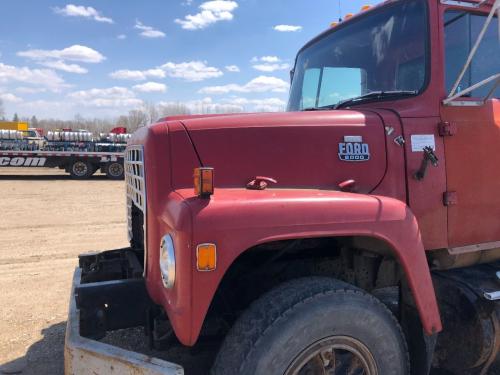 Hood, 1983 Ford LT8000 : Red