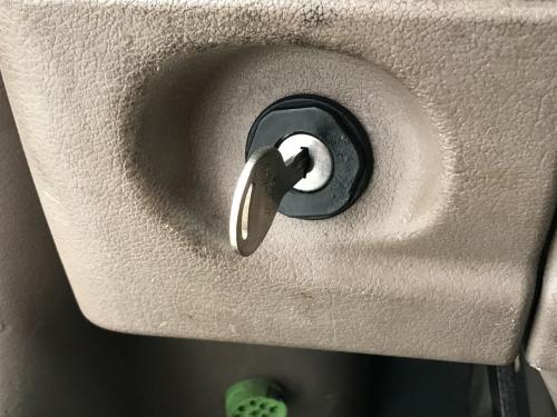 2013 Freightliner CASCADIA Ignition Switch
