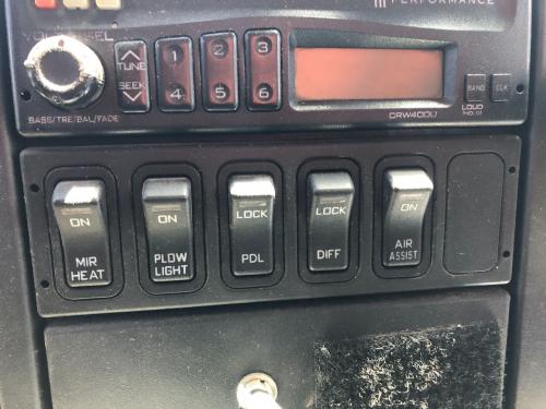 International 7400 Dash Panel: Switch Panel