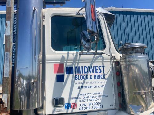 1997 Western Star Trucks 4800 Right Door