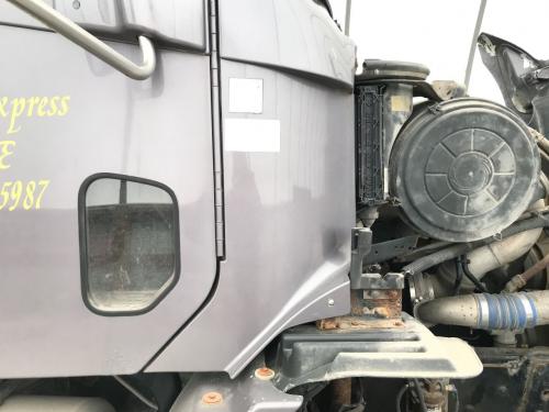 2006 Freightliner COLUMBIA 112 Grey Right Cab Cowl