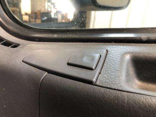2007 Volvo VNL Right Door Electrical Switch