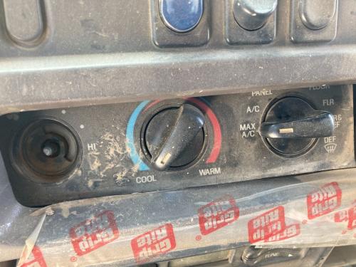 2000 Sterling L9511 Heater & AC Temp Control: Missing Left Hand Knob