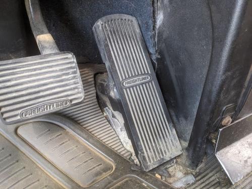 2000 Freightliner CLASSIC XL Foot Control Pedals: P/N 351345