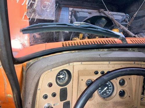 1978 Ford L8000 Both Dash Assembly