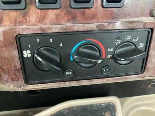 2007 International 9200 Heater & AC Temp Control: 3 Knobs 2 Buttons