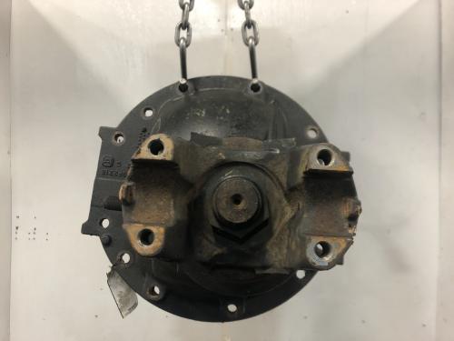 Meritor MR2014X Rear Differential/Carrier | Ratio: 2.64 | Cast# Could Not Verify