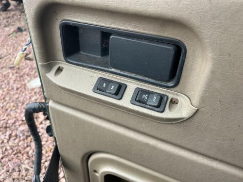 2004 International 9400 Right Door Electrical Switch