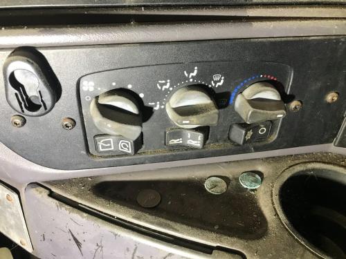 1998 Kenworth T2000 Heater & AC Temp Control: 3 Knobs, 3 Switches