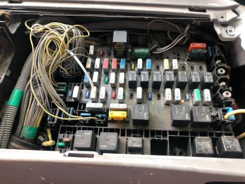 2007 Freightliner COLUMBIA 120 Fuse Box
