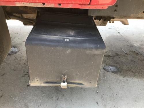 2001 Ford F650 Steel/Poly Battery Box | Length: 24.50 | Width: 17.0