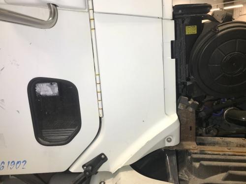 2007 Freightliner COLUMBIA 120 White Right Extension Cowl: Some Hood Wear