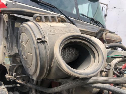 2006 Freightliner COLUMBIA 120 15-inch Poly Donaldson Air Cleaner
