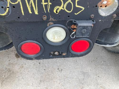 2009 Freightliner COLUMBIA 120 Tail Panel: 2 Red Lights, 1 White Light, Surface Rust