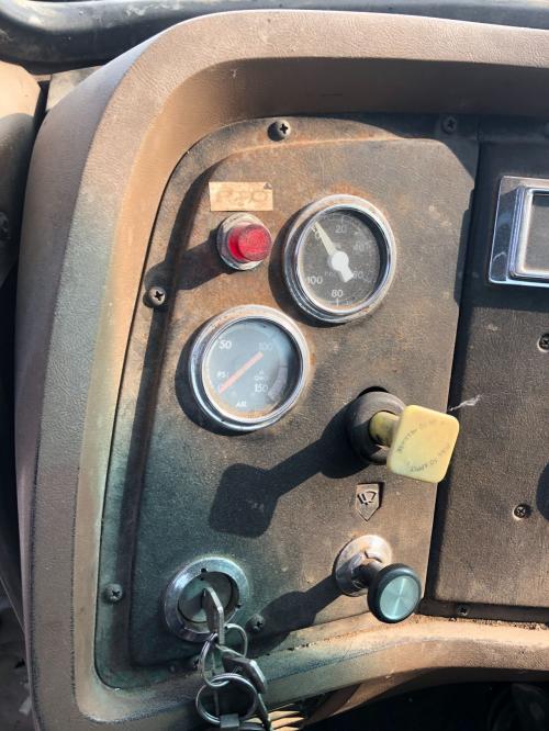 Ford LN7000 Dash Panel: Gauge And Switch Panel