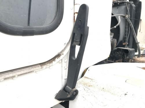 1997 Freightliner FLD120 Right Latch