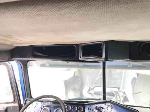 1995 Freightliner CLASSIC XL Console