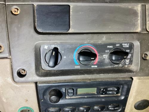 2007 Sterling ACTERRA Heater & AC Temp Control: 3 Knobs