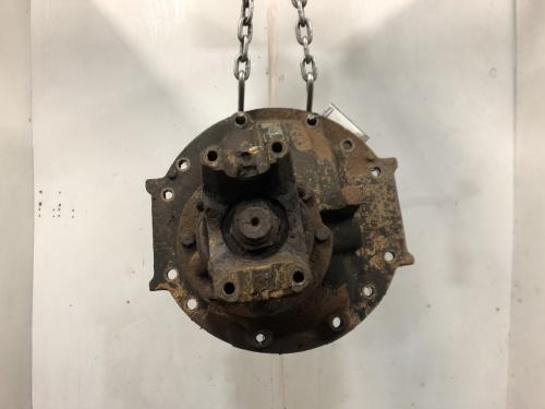 Meritor RR20145 Rear Differential/Carrier | Ratio: 4.11 | Cast# 3200r1864