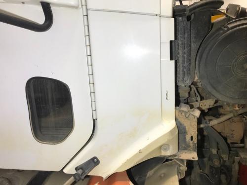 2004 Freightliner COLUMBIA 120 White Right Extension Cowl